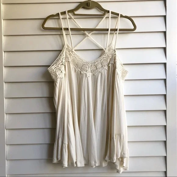 Sun & Shadow Crochet Trim Off the Shoulder Top - Picture 5 of 10